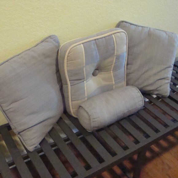 Croscill Home Pillow Set 4 Piece Pewter & Olive - Picture 1 of 11
